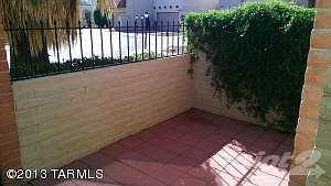 Private front courtyard