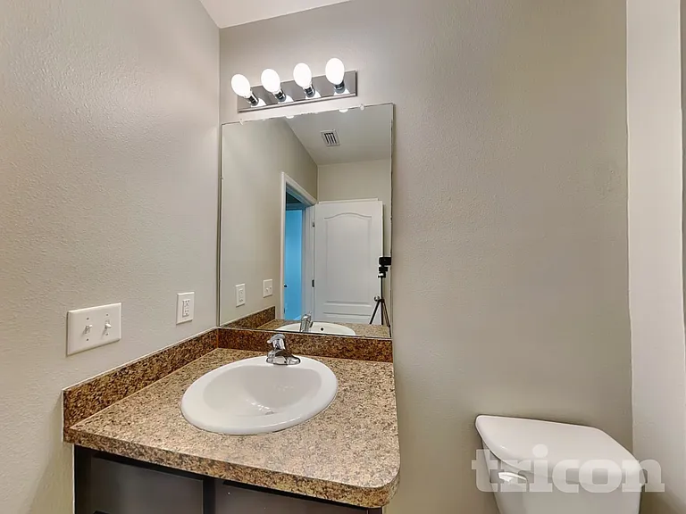509 Hartford Heights St — Photo 15