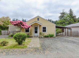 63513 Miriam Rd, Coos Bay, OR 97420