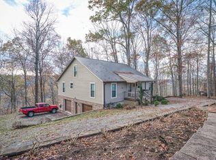 645 Rocky Top Rd, Sparta, TN 38583