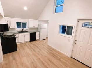 8633 N Main St, Kansas City, MO 64155