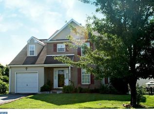 202 N Barrington Ct, Newark, DE 19702