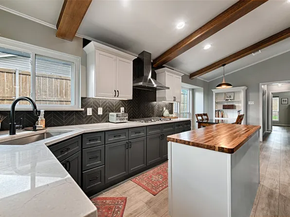 2708 Lakewood Ln, Carrollton, TX 75006