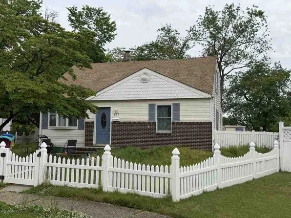 517 Drexel Ct, Runnemede, NJ 08078