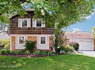 50 Timber Hill Rd, Buffalo Grove, IL 60089