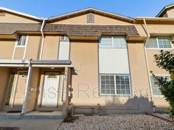 940 Palm Cir, Tracy, CA 95376
