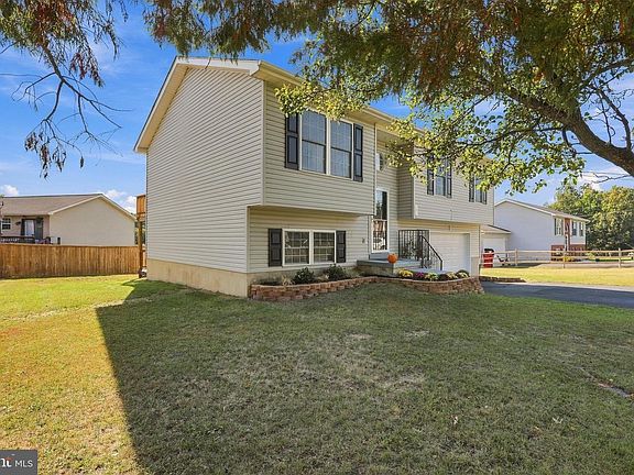 4th image of 153 Idyllwood Dr