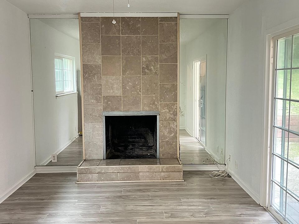 1st image of 8122 Ney Ave