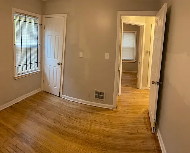 9187 Mendota St — Photo 5