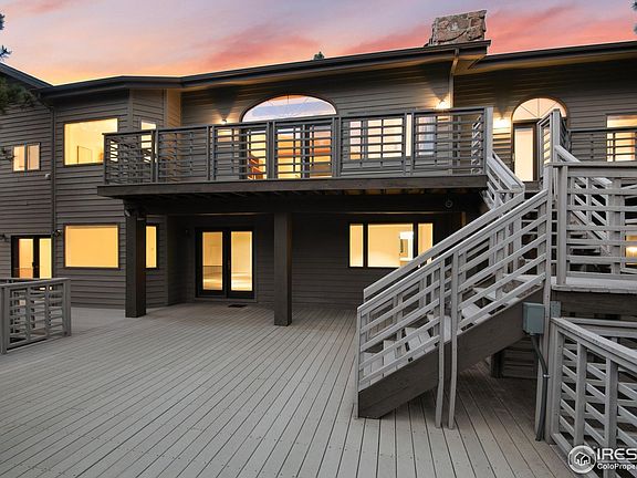 3rd image of 142 Meadowlook Way