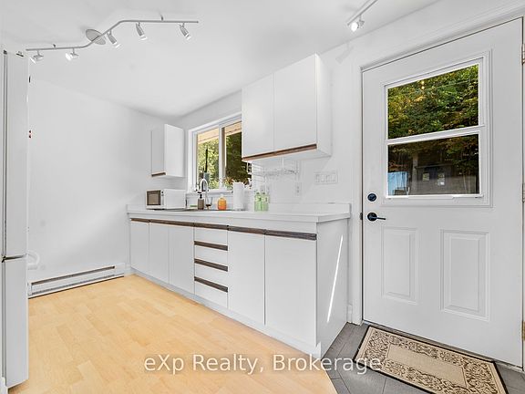 5th image of 4 Fire Route 140 Rd #140