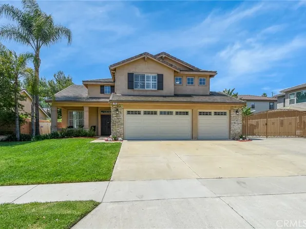 178 Grapevine Dr, Corona, CA 92882