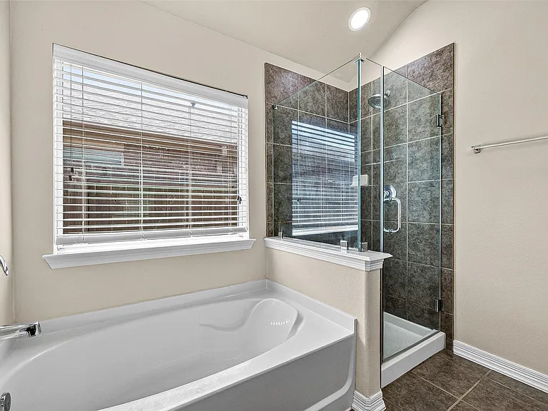 26810 Henson Falls Dr — Photo 19
