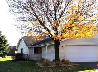 552 Pleasure Creek Dr, Minneapolis, MN 55434