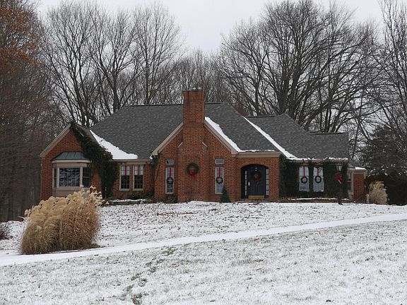 2nd image of 21391 Floralwood Dr