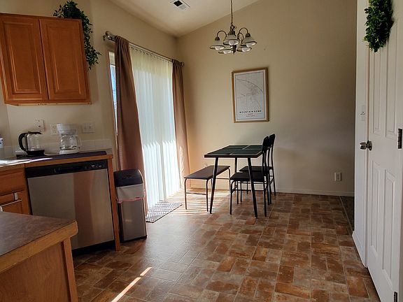 3rd image of 1153 SE Freedom Cir