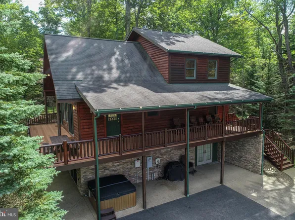 58 Glendale Woods Rd, Oakland, MD 21550