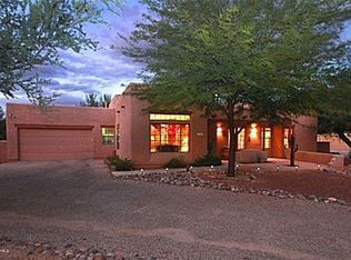 8567 N Rembrandt Pl, Tucson, AZ 85742