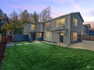 6968 24th Ave SW, Seattle, WA 98106