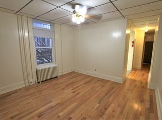 2045 Chestnut St APT 2A, Philadelphia, PA 19103