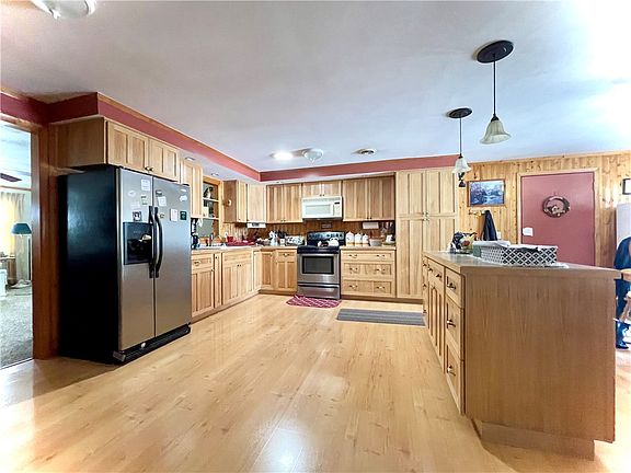 5th image of 3705 Allen Dr