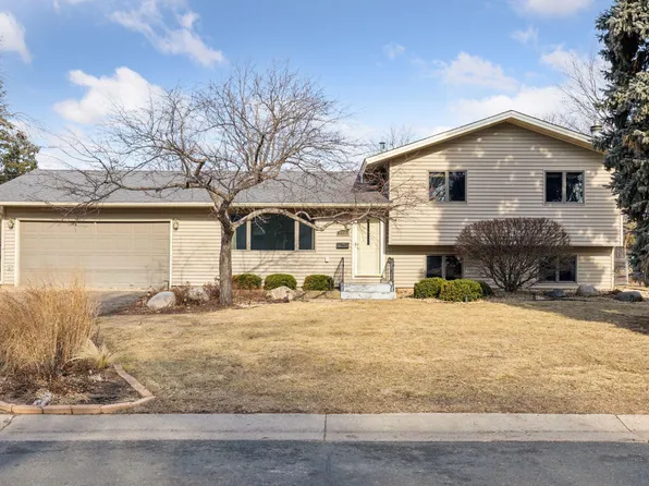 7733 Scott Ave N, Brooklyn Park, MN 55443