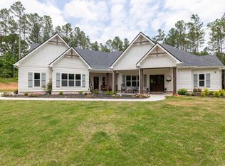 321 Al Roberts Rd, Senoia, GA 30276