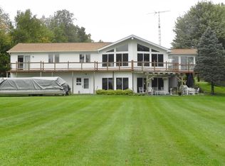 1001 Heights Dr, Colon, MI 49040