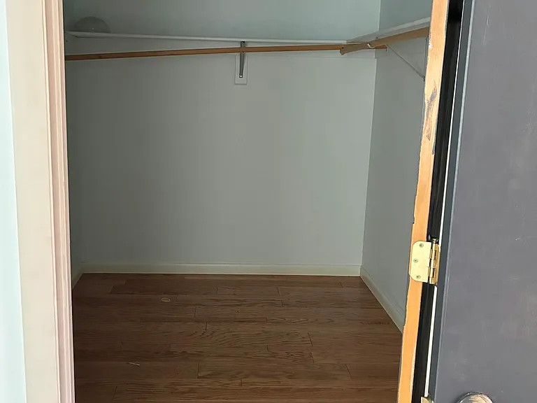 2092 Colonial Dr #BC — Photo 1