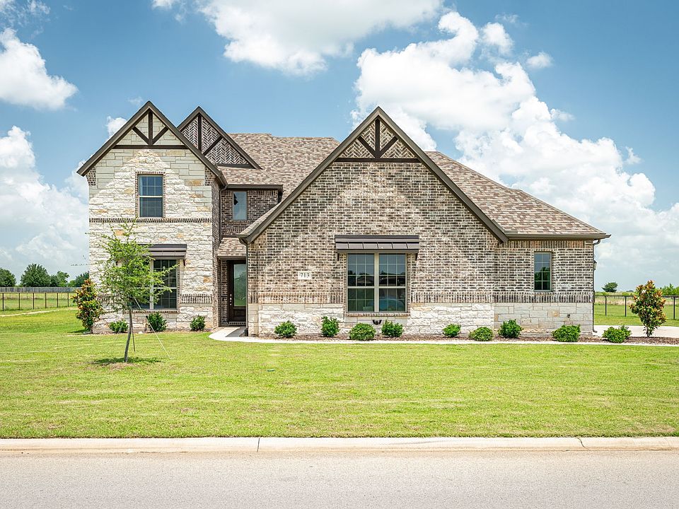 1st image of 713 Olivia Ln
