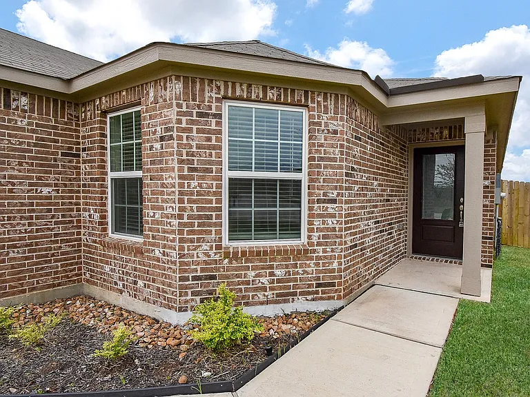 405 Texas Olive Dr — Photo 4