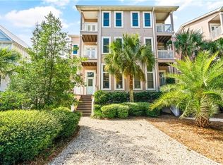 311 Neptune Rd, Saint Simons Island, GA 31522