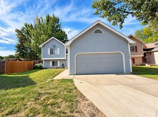 1900 Connecticut Dr, Fort Collins, CO 80525
