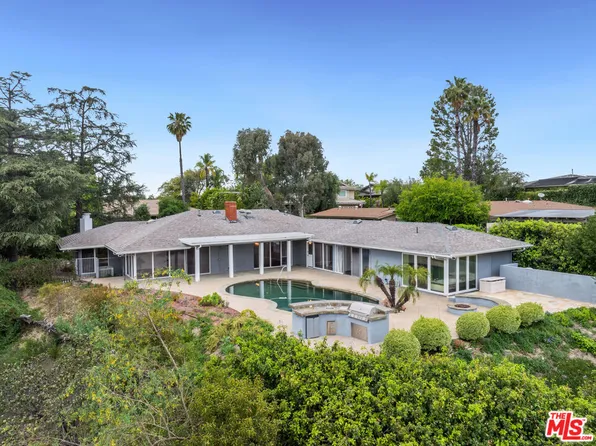 15901 High Knoll Rd, Encino, CA 91436