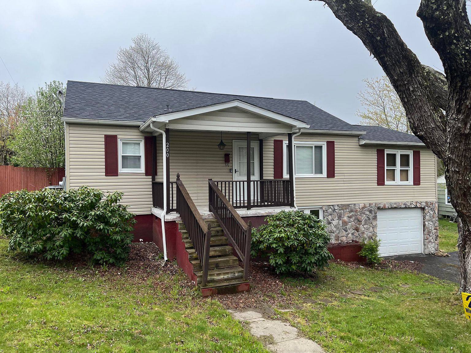 200 Glenn Ave, Beckley, WV 25801 Zillow