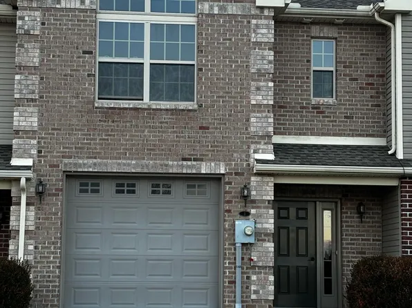 3 Delano Dr, Chambersburg, PA 17201