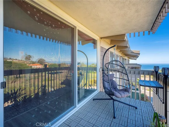 6542 Ocean Crest Dr APT D303, Rancho Palos Verdes, CA 90275