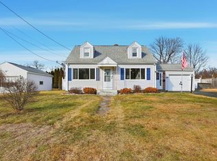 104 Chateaugay St, Chicopee, MA 01020