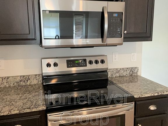 4th image of 7092 Brylington Blvd