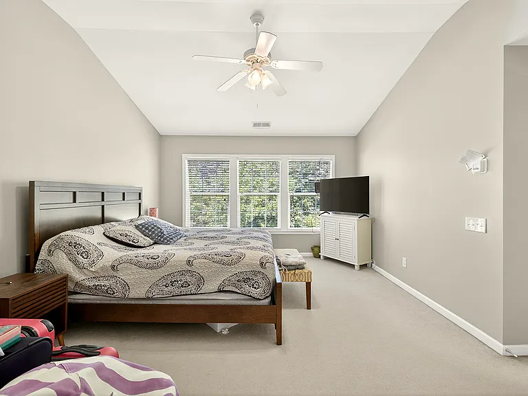 9538 Oswald Ln — Photo 21