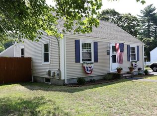 21 Danecroft Ave, Smithfield, RI 02828