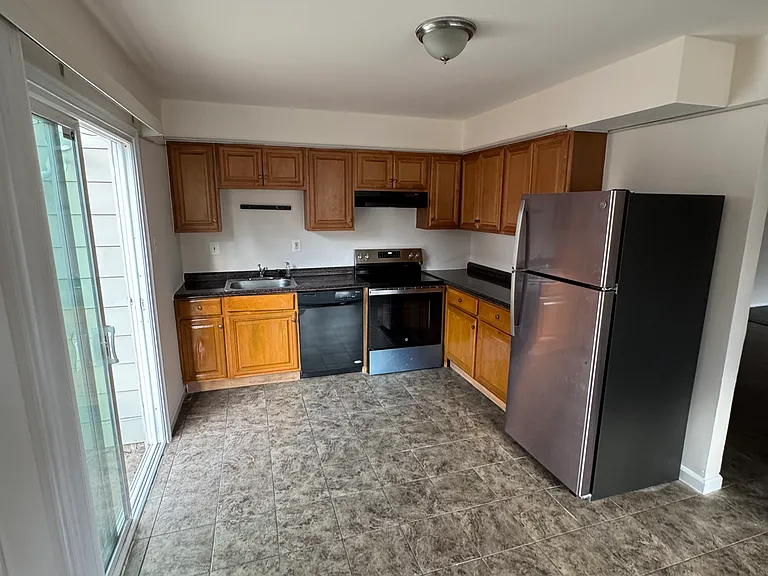 9924 Mallard Dr — Photo 10