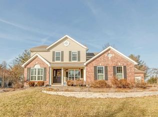 2325 Pro Tour Dr, Belleville, IL 62220