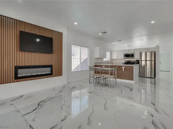 6022 Highland Gardens Dr, North Las Vegas, NV 89031