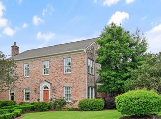 8327 Cypress Lake Dr, Baton Rouge, LA 70809