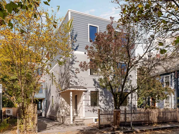 19 Acorn St #19, Cambridge, MA 02139
