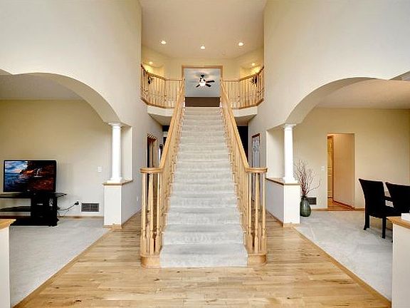 2nd image of 10103 Florida Cir N