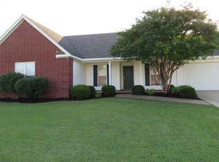 1500 Hemingway Cir, Jonesboro, AR 72405