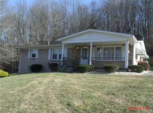 7520 Noca Ct, Delmont, PA 15626