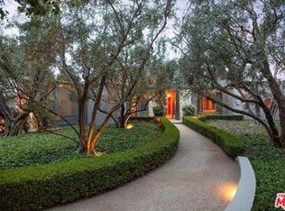 965 N Alpine Dr, Beverly Hills, CA 90210